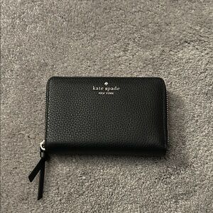 Kate Spade Medium Wallet